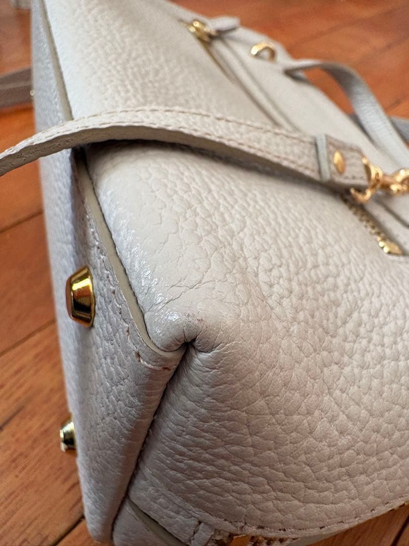 イアンヌ　IANNE◆オムレット　ショルダーバッグ