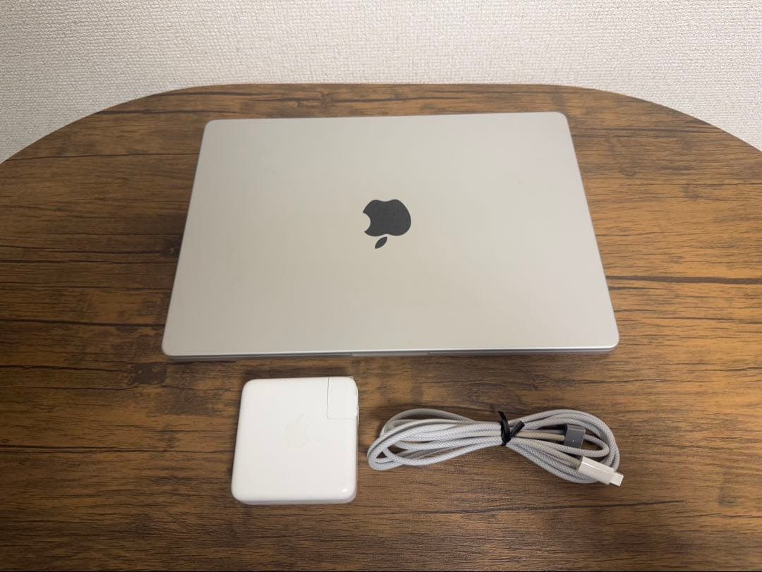 MacBookPro 14インチ M3 メモリ16GB/SSD512GB