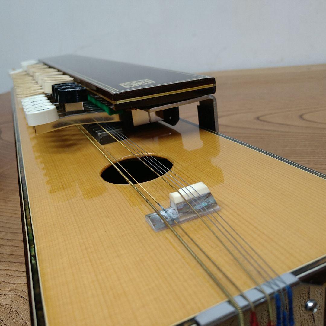 A490 菊八重 大正琴F28JSハードケースショルダーケース栞ピック笛弦美品