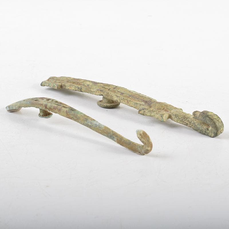 中国　古銅青銅　帯鈎　筆架　2点まとめて　V　R6064