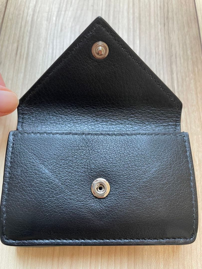 BALENCIAGA ブラックレザー三つ折り財布