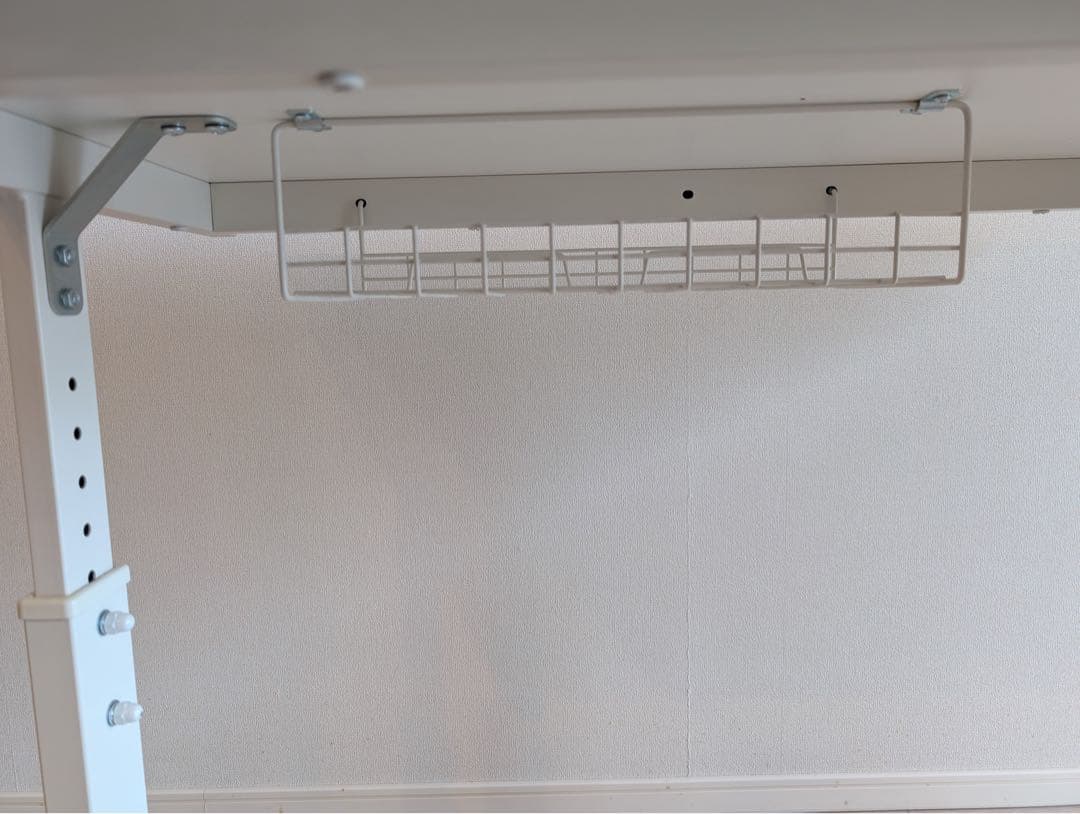 昇降デスク ホワイト 幅100cm 7段階高さ調整 電源タップホルダ&フック付き