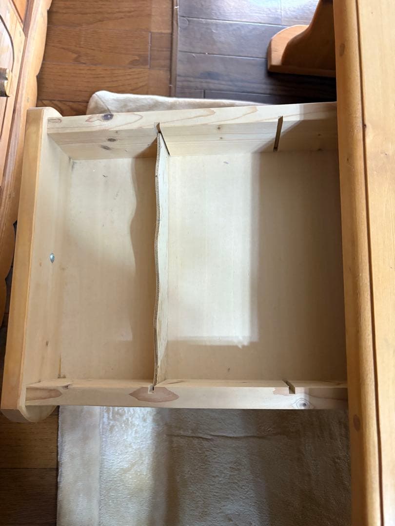 カントリー　ローテーブル　ハート