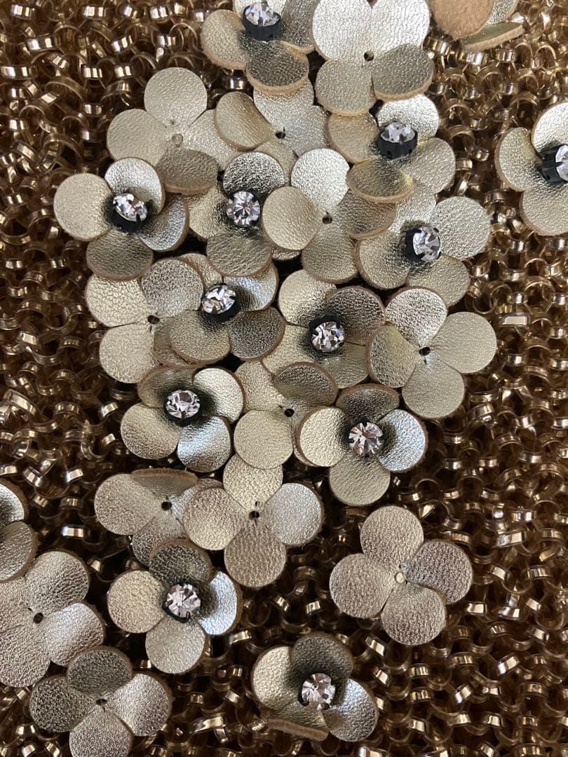 ANTEPRIMA ゴールド フラワーモチーフ パーティーバッグ