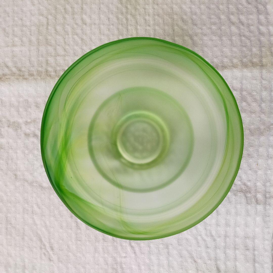 硝子茶碗　関吉昭作　茶道　平茶碗　黄緑色　耐熱処理ガラス【中古美品】