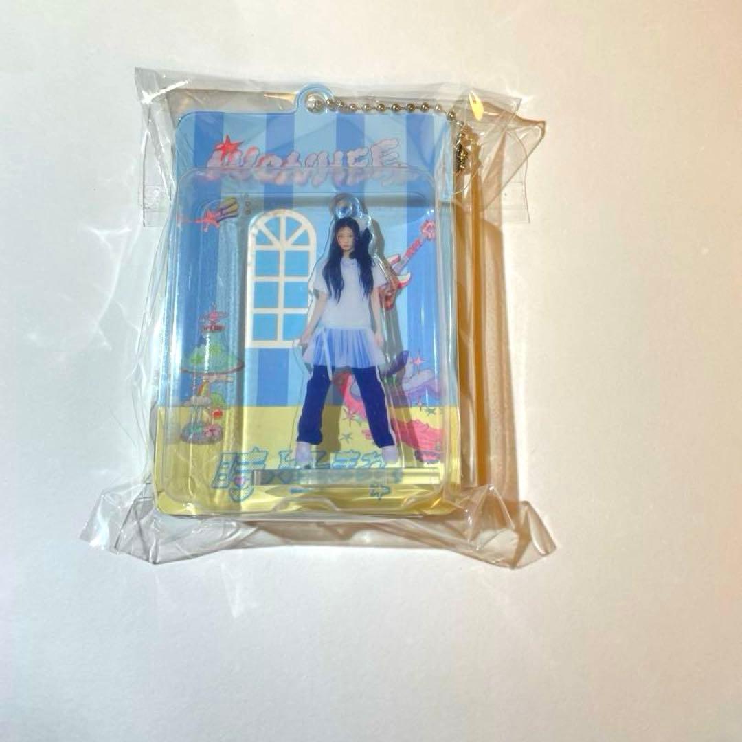 ILLIT アクリルキーリング 時よ止まれ