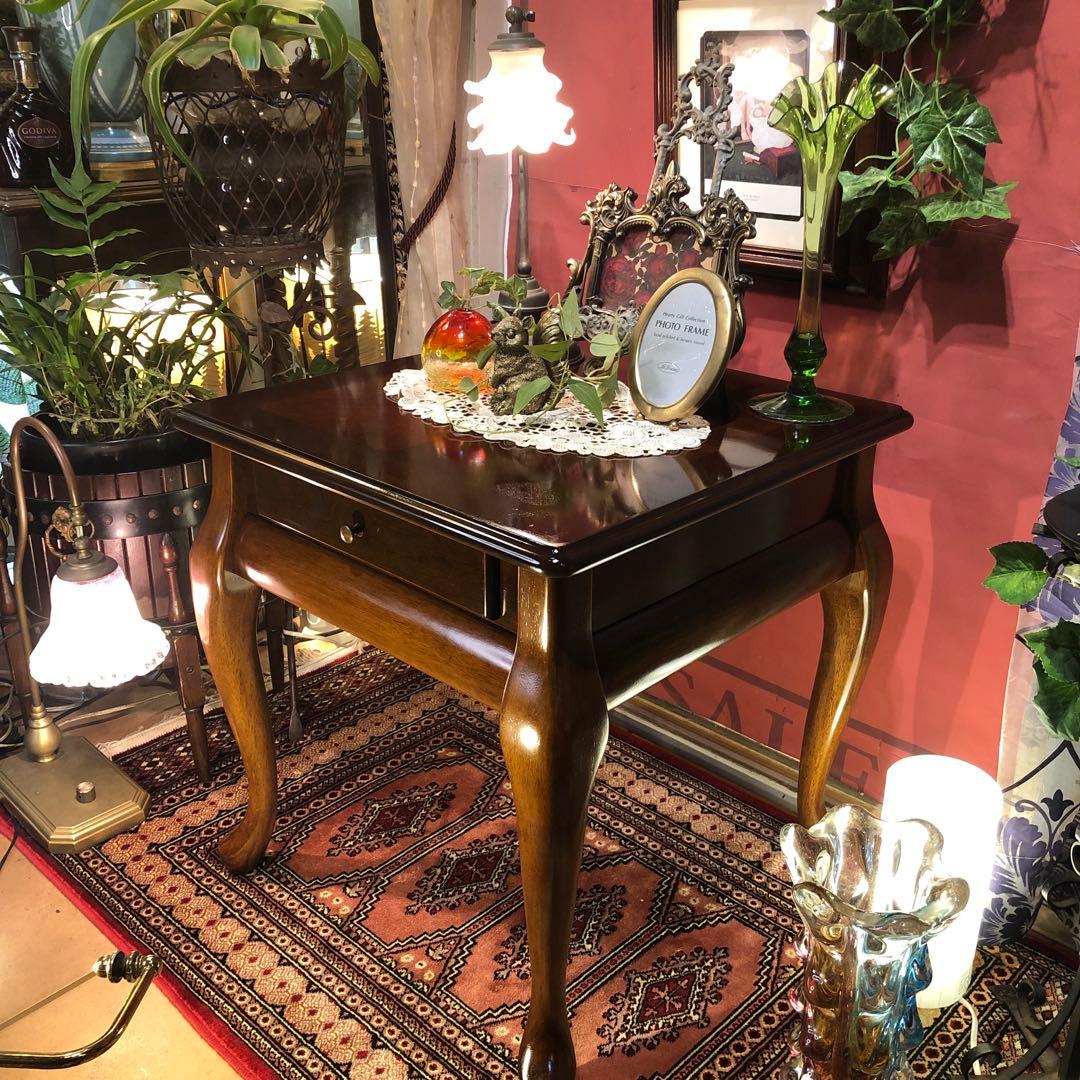 Sale 猫脚　クラシック　コンパクト　アンティーク　テーブル　引き出し付き