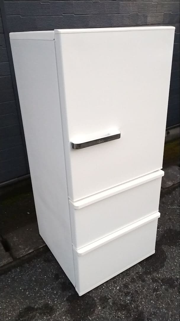 近隣地域無料配送★自動製氷機能付き2019年製★アクア3ドアノンフロン冷凍冷蔵庫