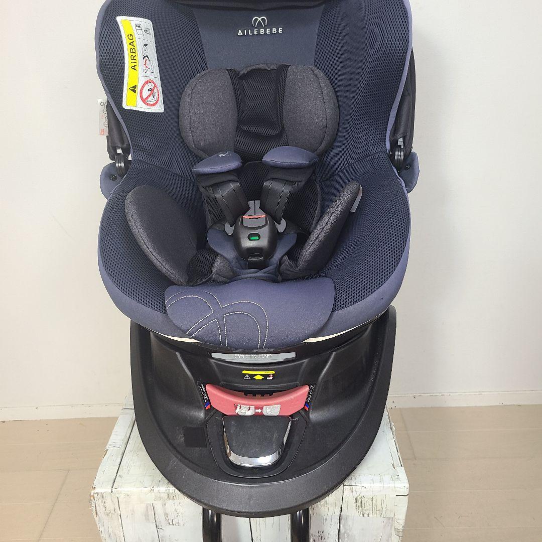 ゆ*ゆ様 チャイルドシート　クルット5s　ジュニアシート　回転チャイルドシート