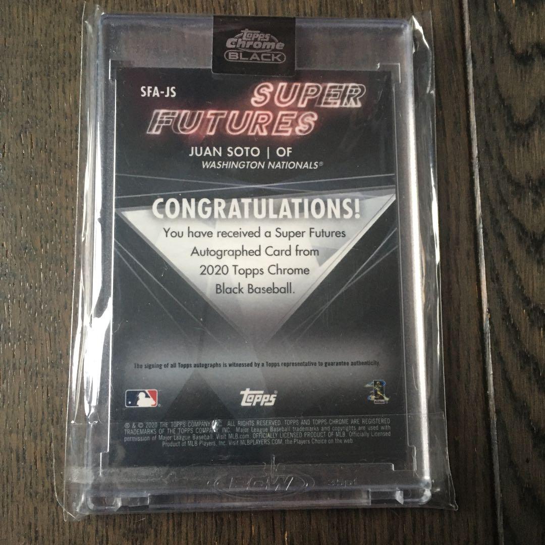 J.ソト選手のトップスクローム ブラック ケース封入 AU 99枚限定です。