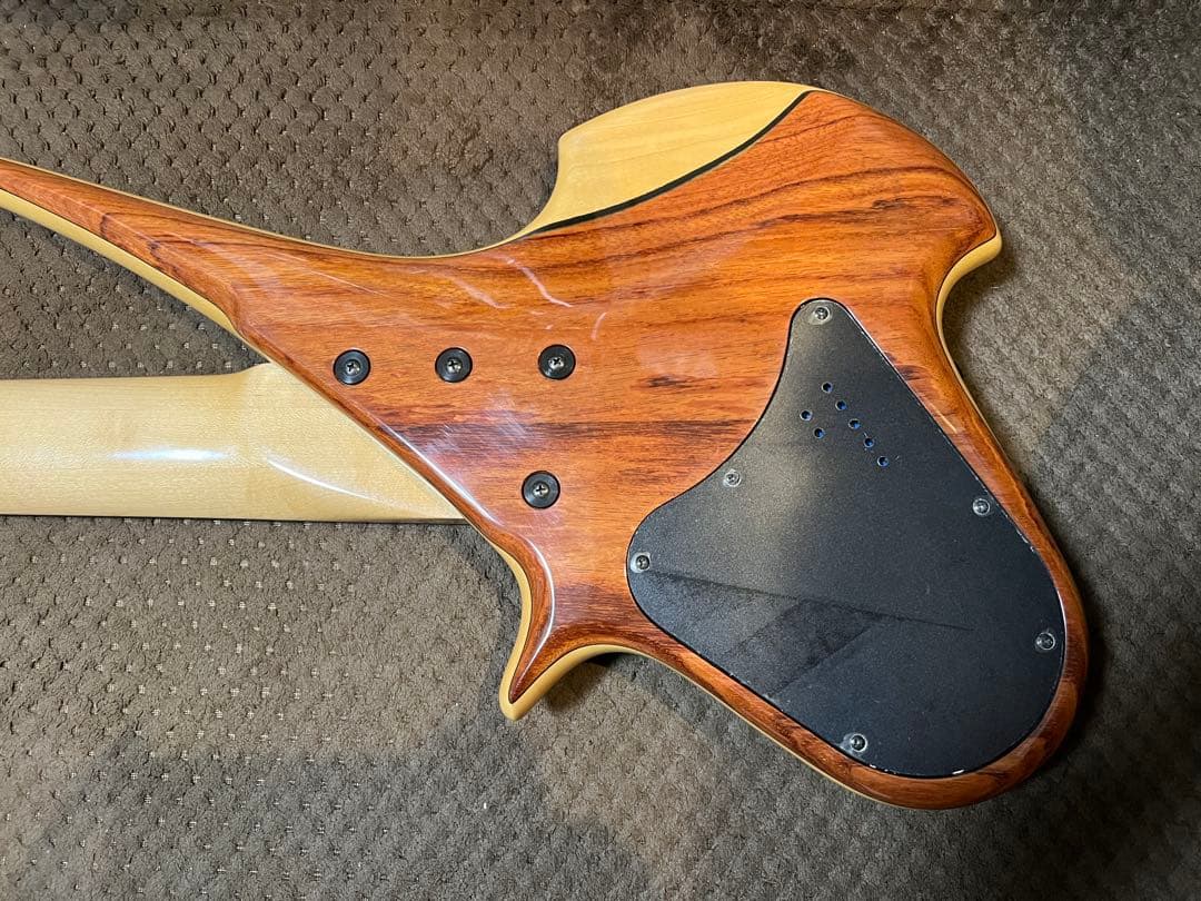 TUNE TS-365 / 5strings model 5弦フレットレスベース