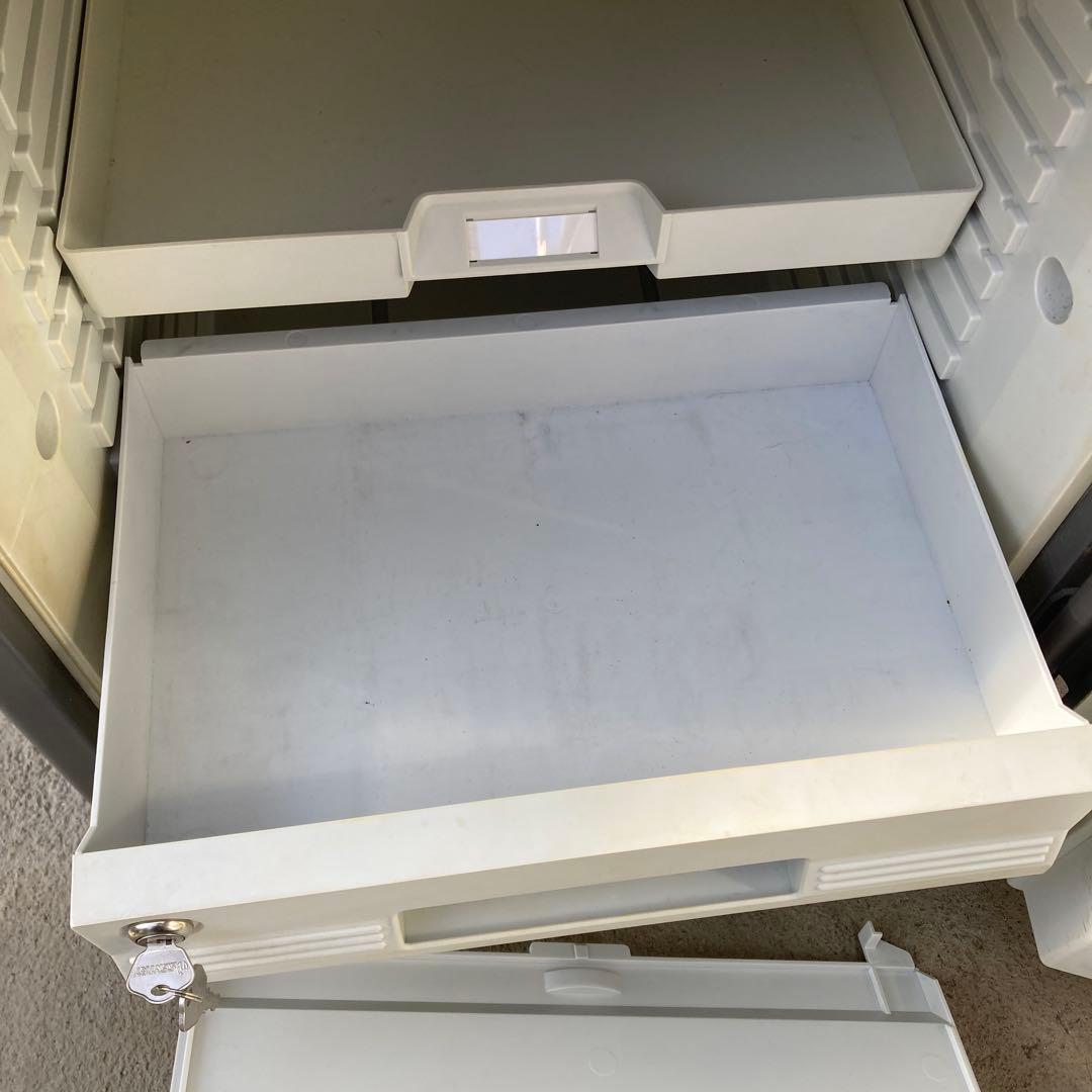 SentrySafe デジタル式 耐火金庫 テンキー式 AW-569725