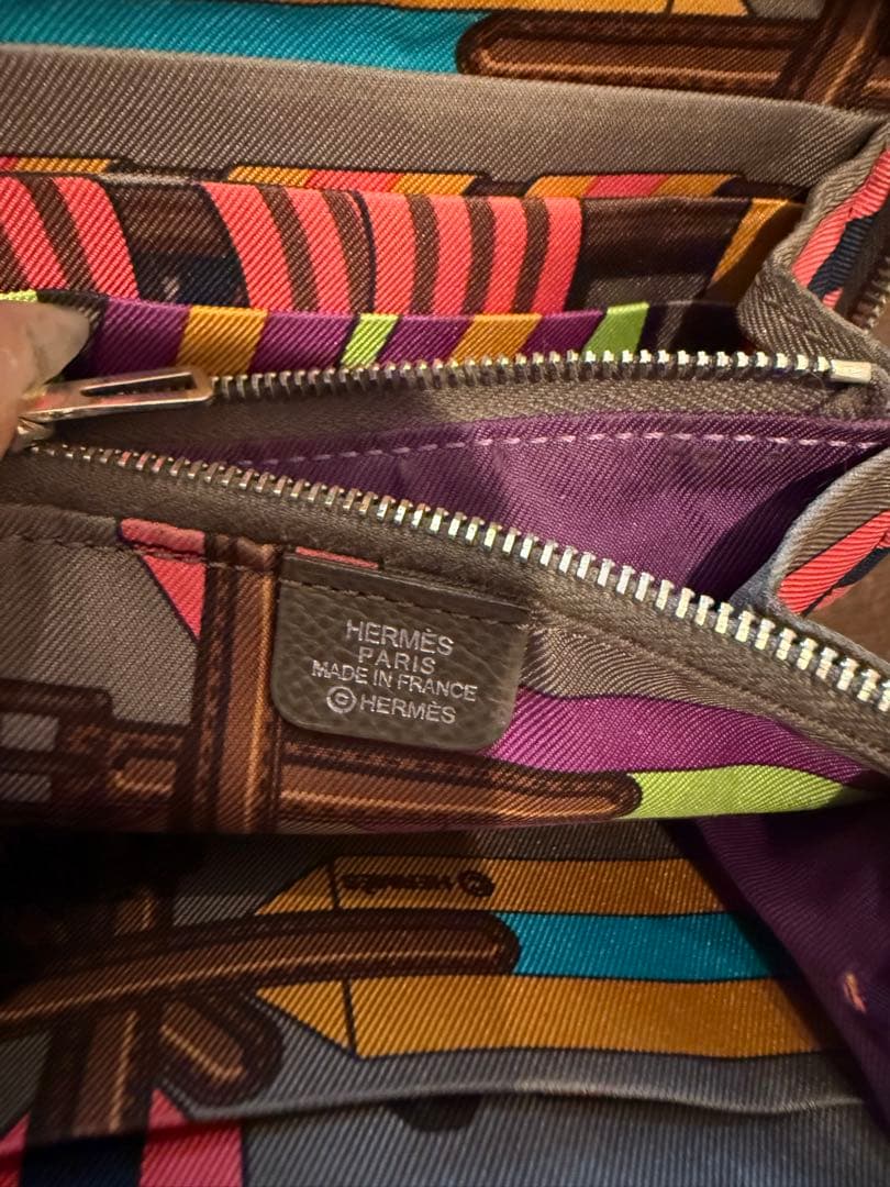 エルメス アザップ シルクイン コンパクト エトゥープ D刻印