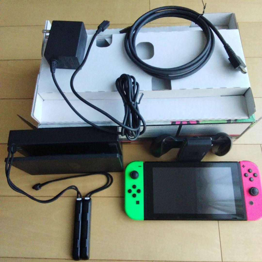 Nintendo Switch グリーンとピンク 本体