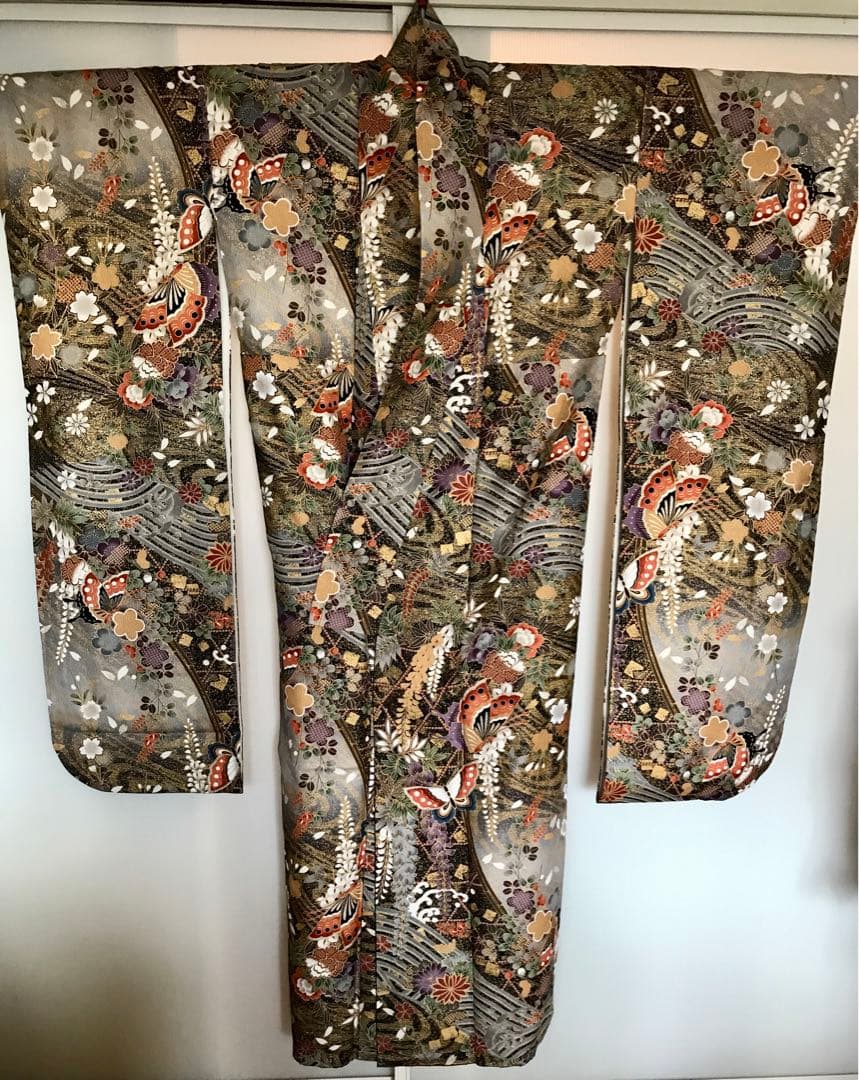 振袖　超美品　正絹　パールトーン加工