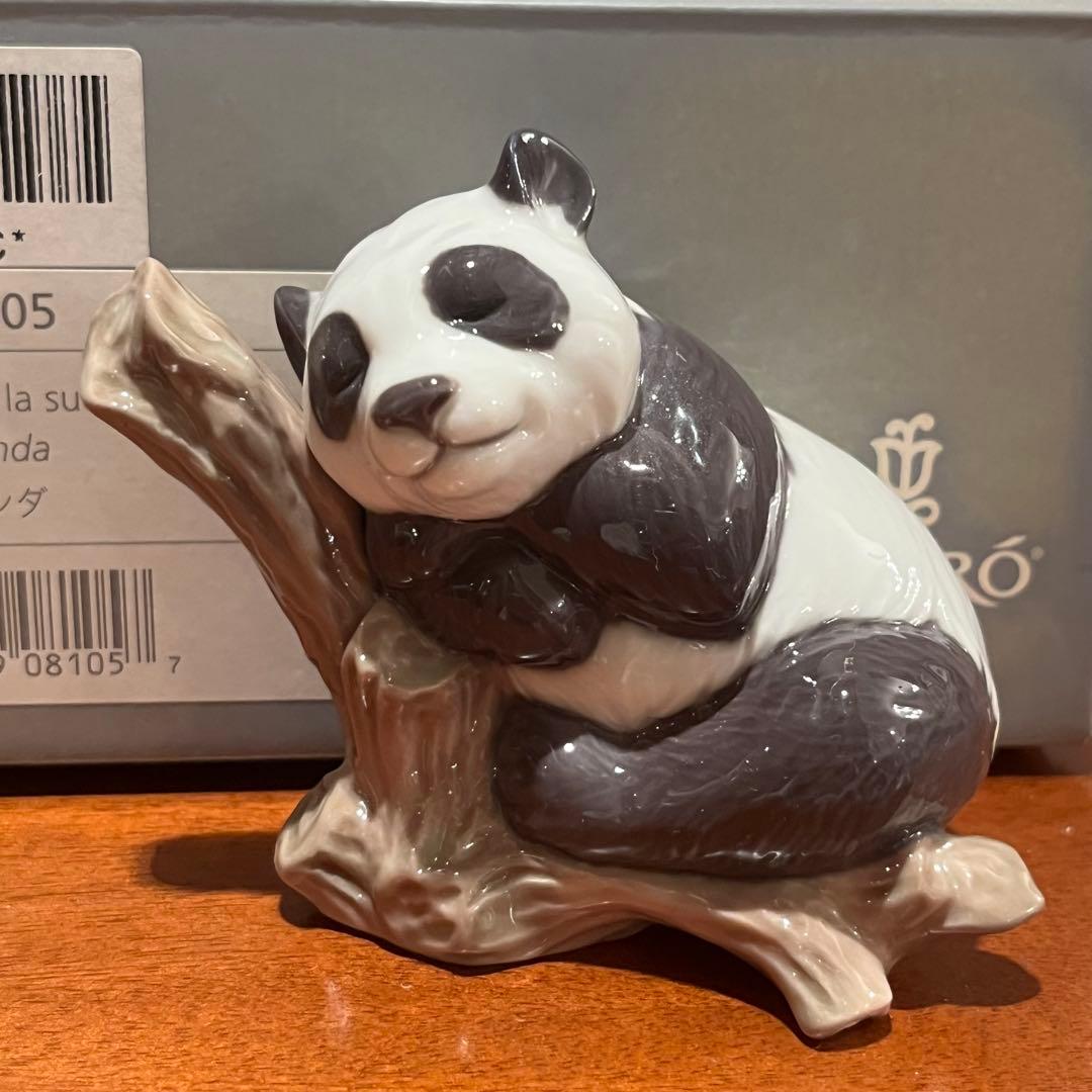 新品　未使用　リヤドロ　幸運のパンダ　陶器　人形　置物　フィギュリン　オブジェ