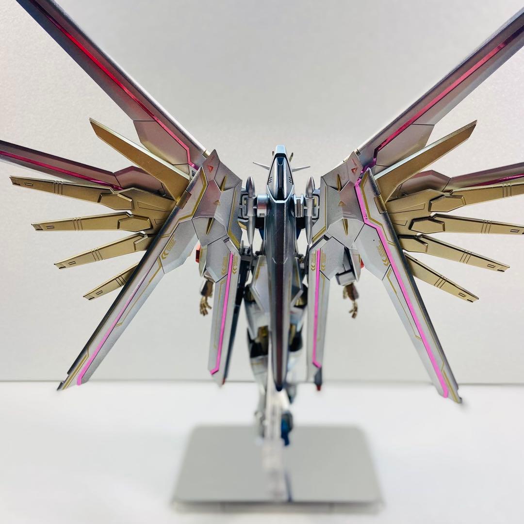 HG マイティーストライクフリーダムガンダム 全塗装 完成品 塗装済み ガンプラ