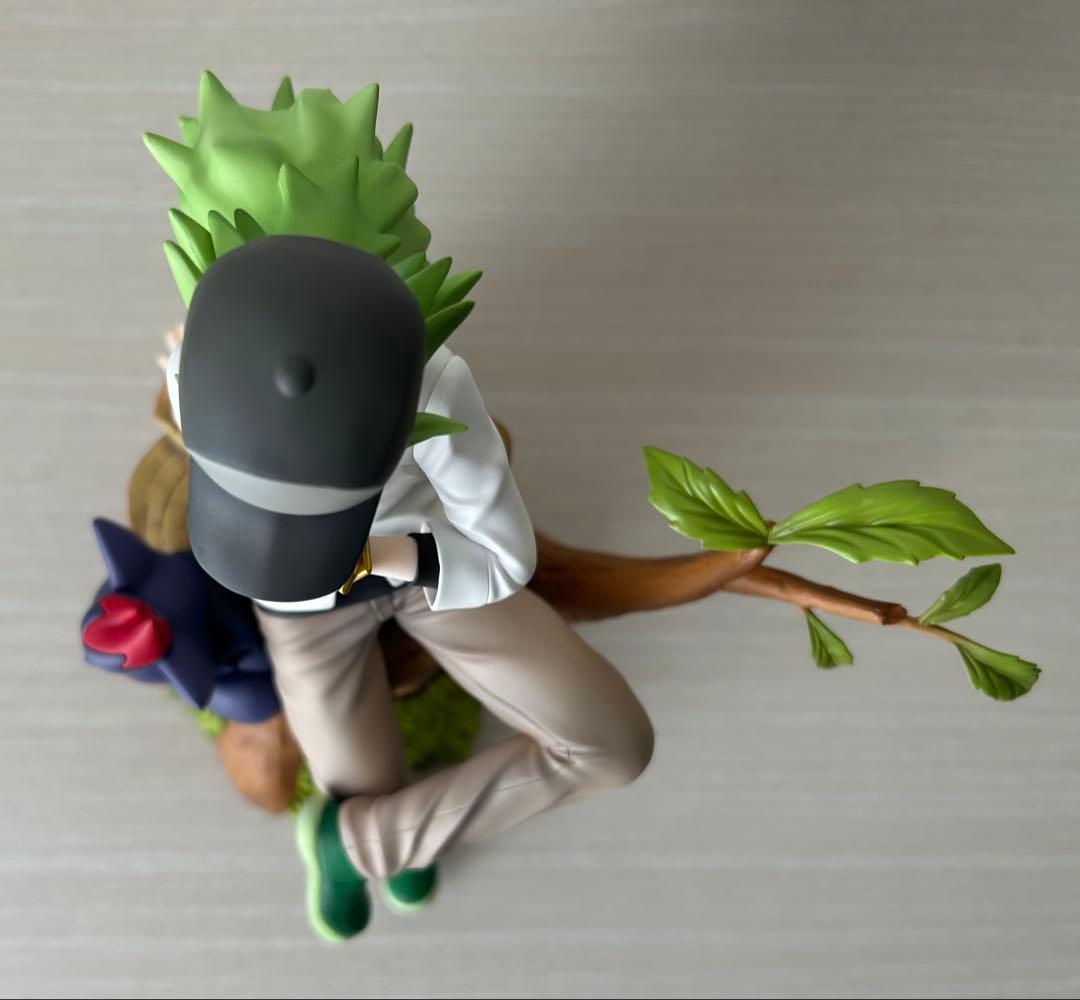 ポケモンフィギュア　N&ゾロア