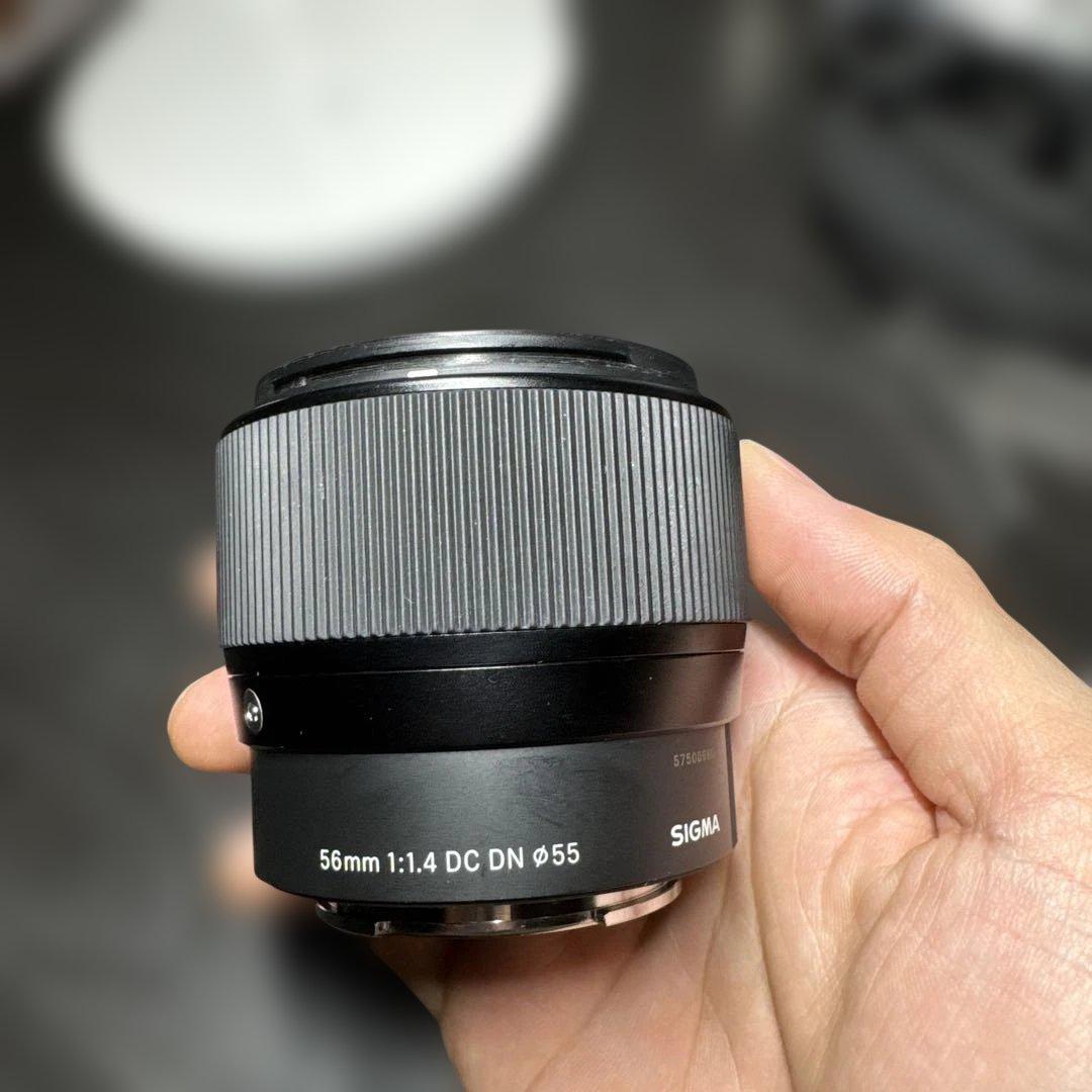 sigma56mm f1.4 sony e マウント