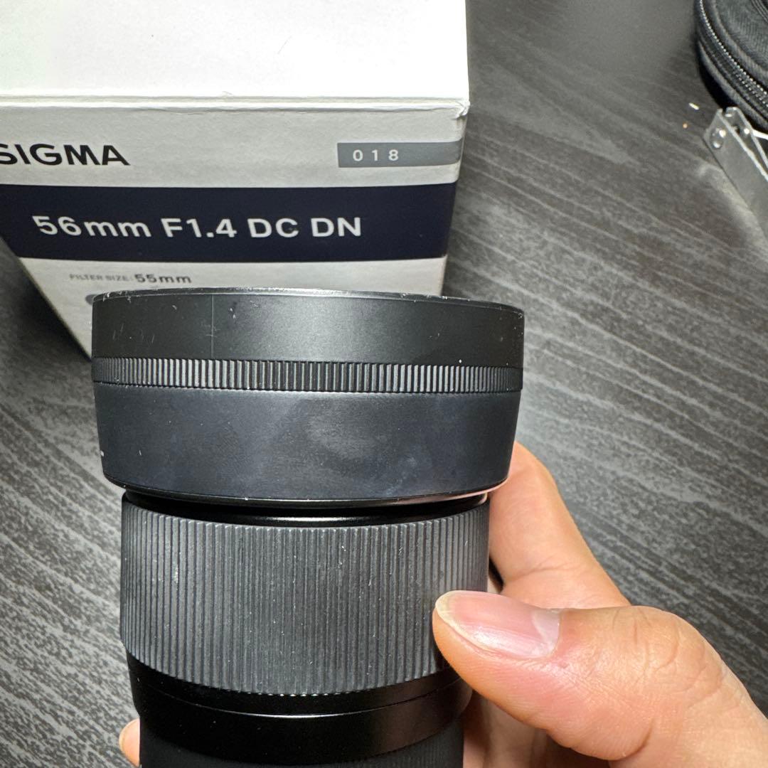 sigma56mm f1.4 sony e マウント