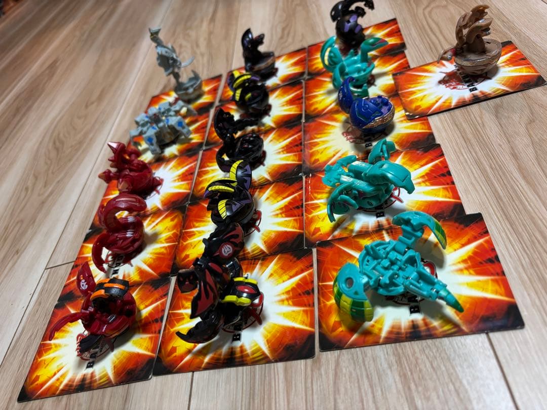 爆丸　16個 カード21枚　まとめ売り