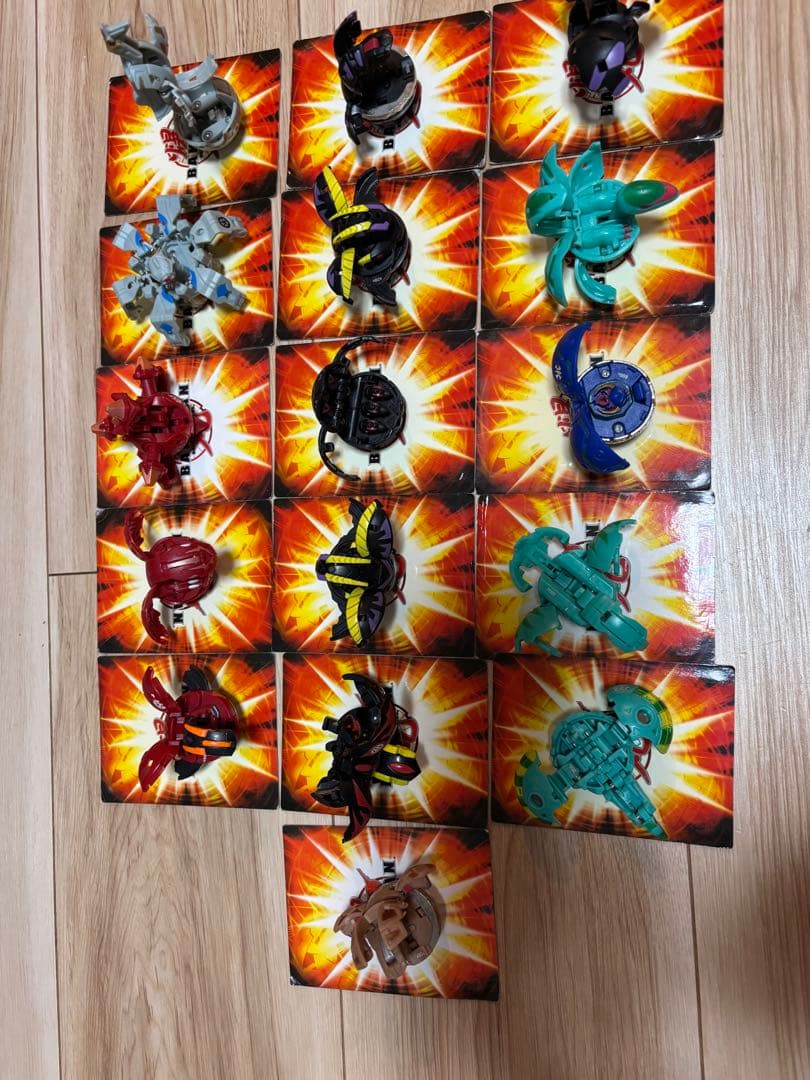 爆丸　16個 カード21枚　まとめ売り