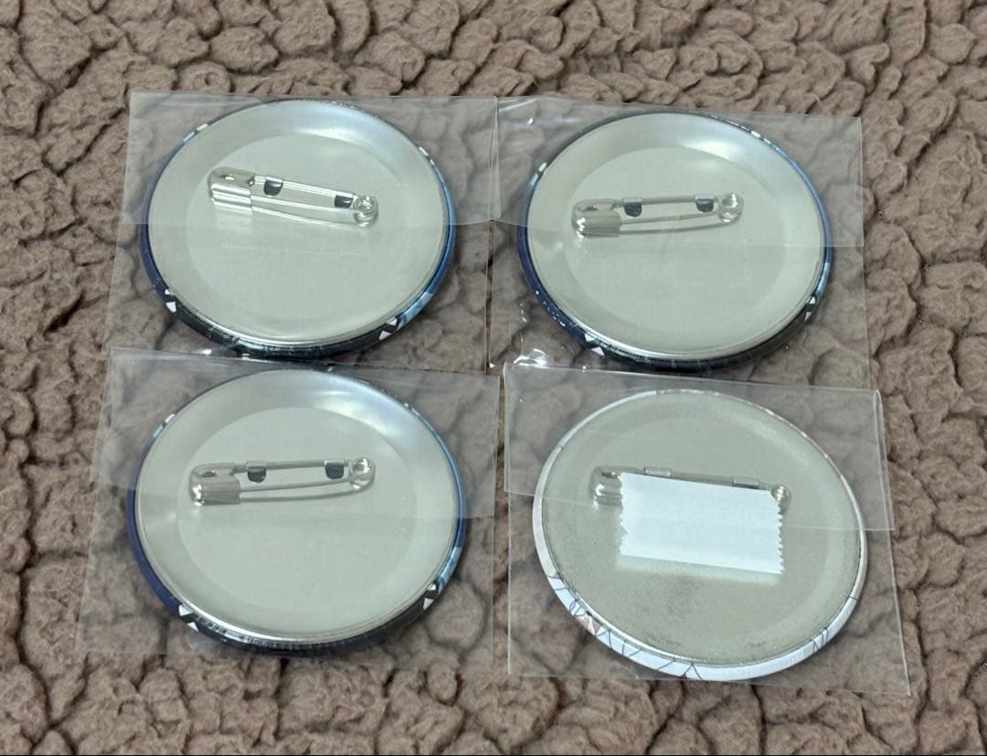 名探偵コナン 怪盗キッド 黒羽快斗 原作 缶バッジ ムービー展