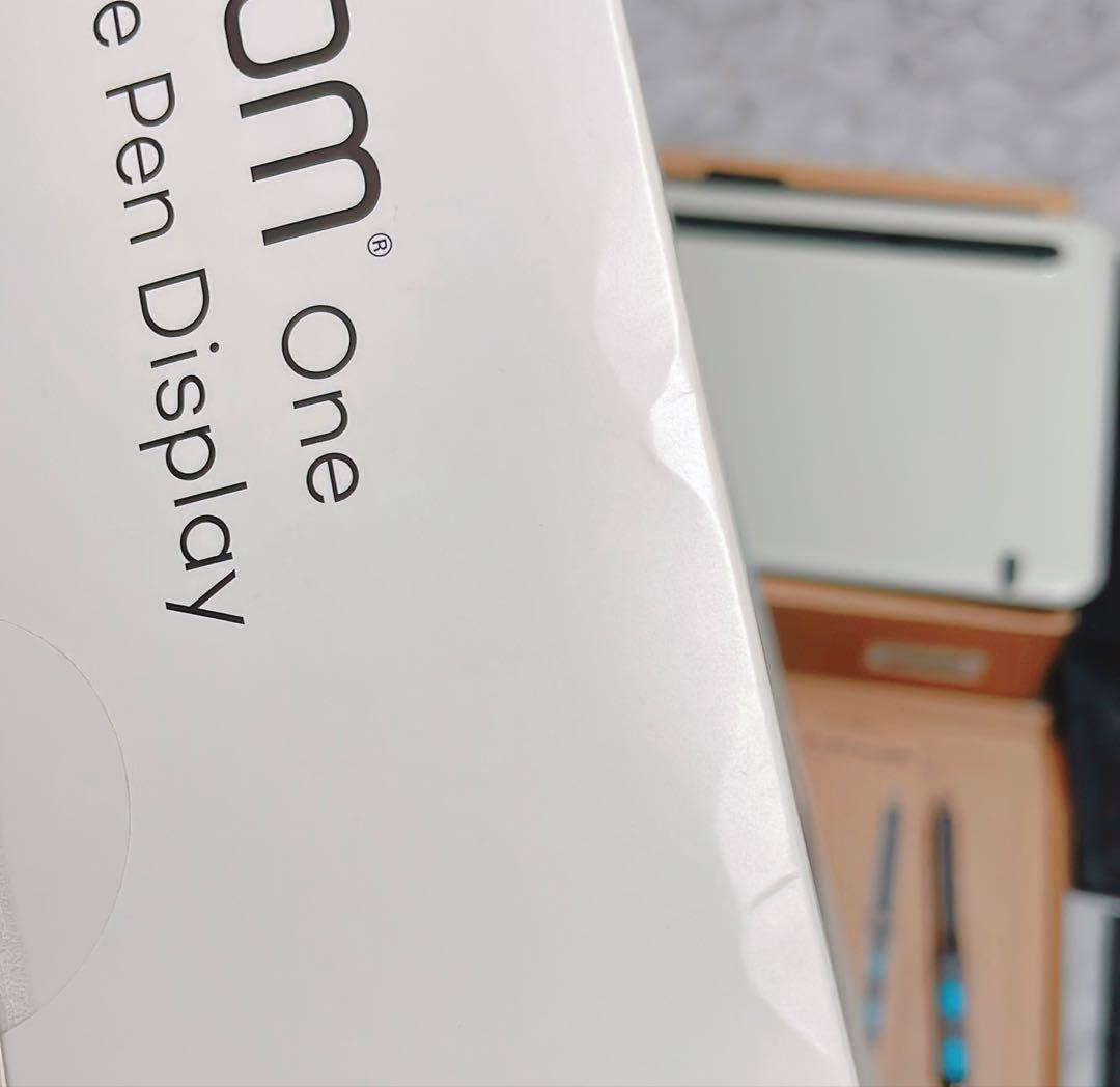 Wacom One 液晶ペンタブレット