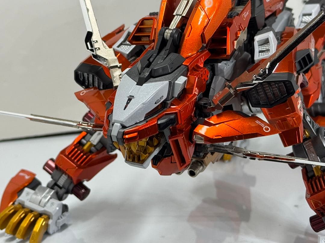 コトブキヤ　HMM ゾイド　ライガーゼロ　シュナイダー　全塗装