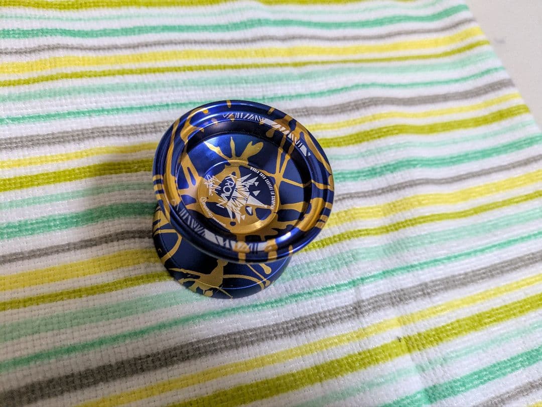 Krown クラウンヨーヨー　ブルーゴールドスプラッシュ