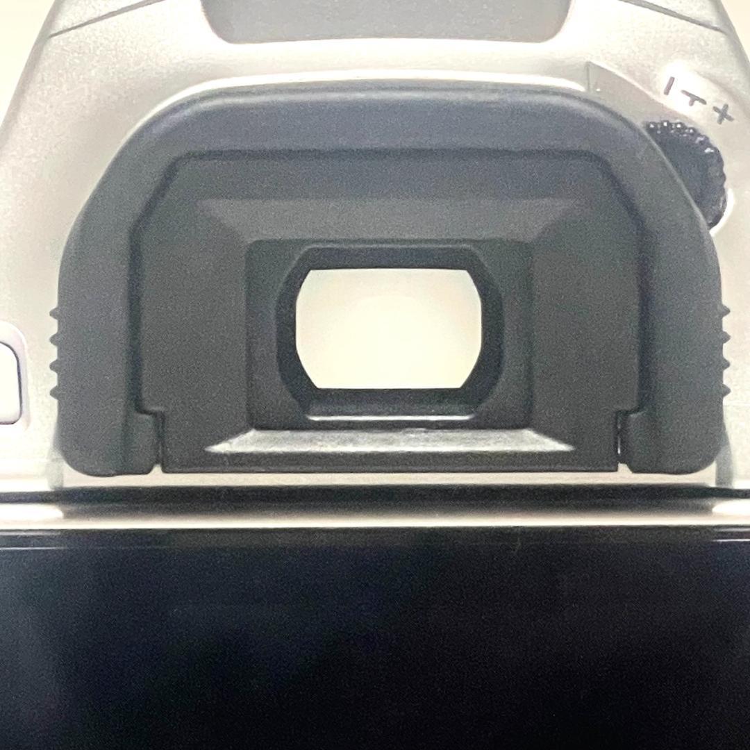 大特価❣️ Canon EOS Kiss X10 シルバー 標準レンズ 高性能✨