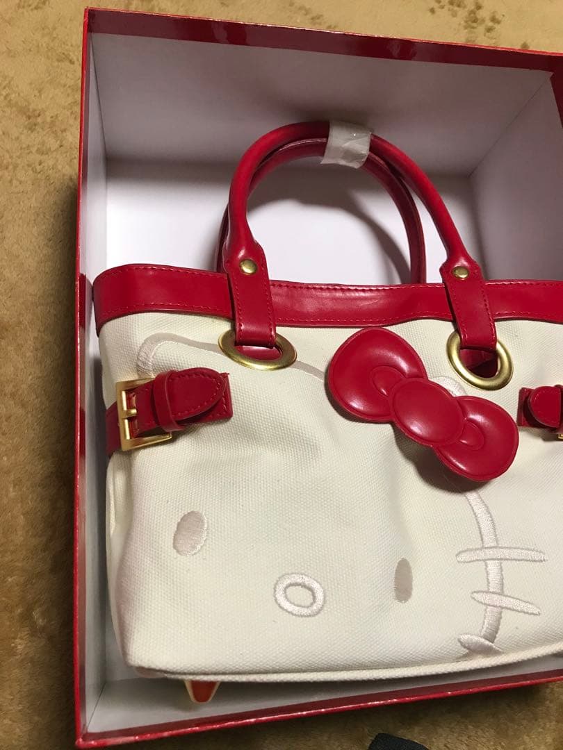 【激レア‼️】ハローキティ 30周年アニバーサリーバック　新品 未使用品