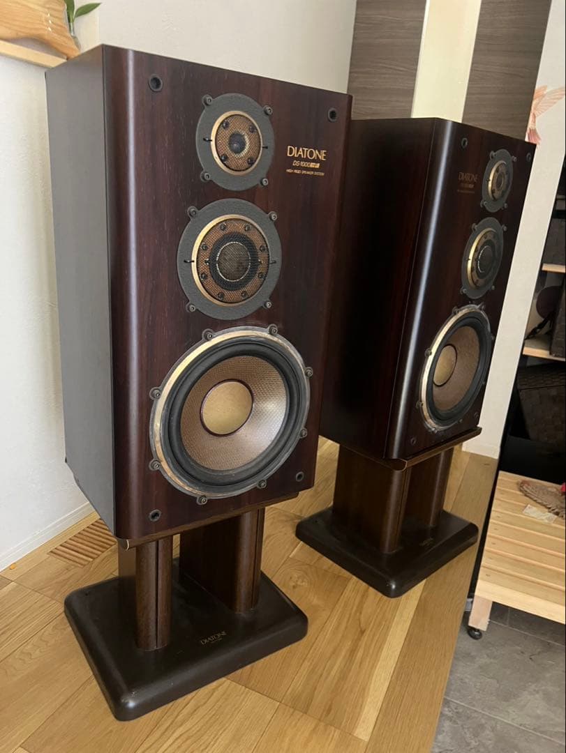 【3商品同時購入】スタンド　DK77-WN（ペア）