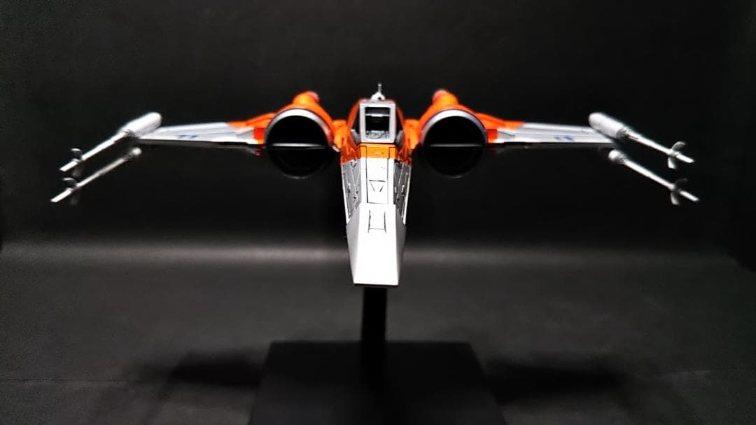 電飾改　1/72 Xウイング・ファイター ポー専用機　完成品