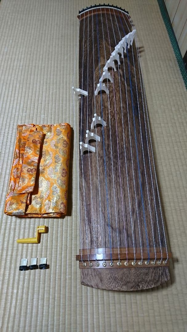 YAMAHA NEO-KOTO(ネオ琴)