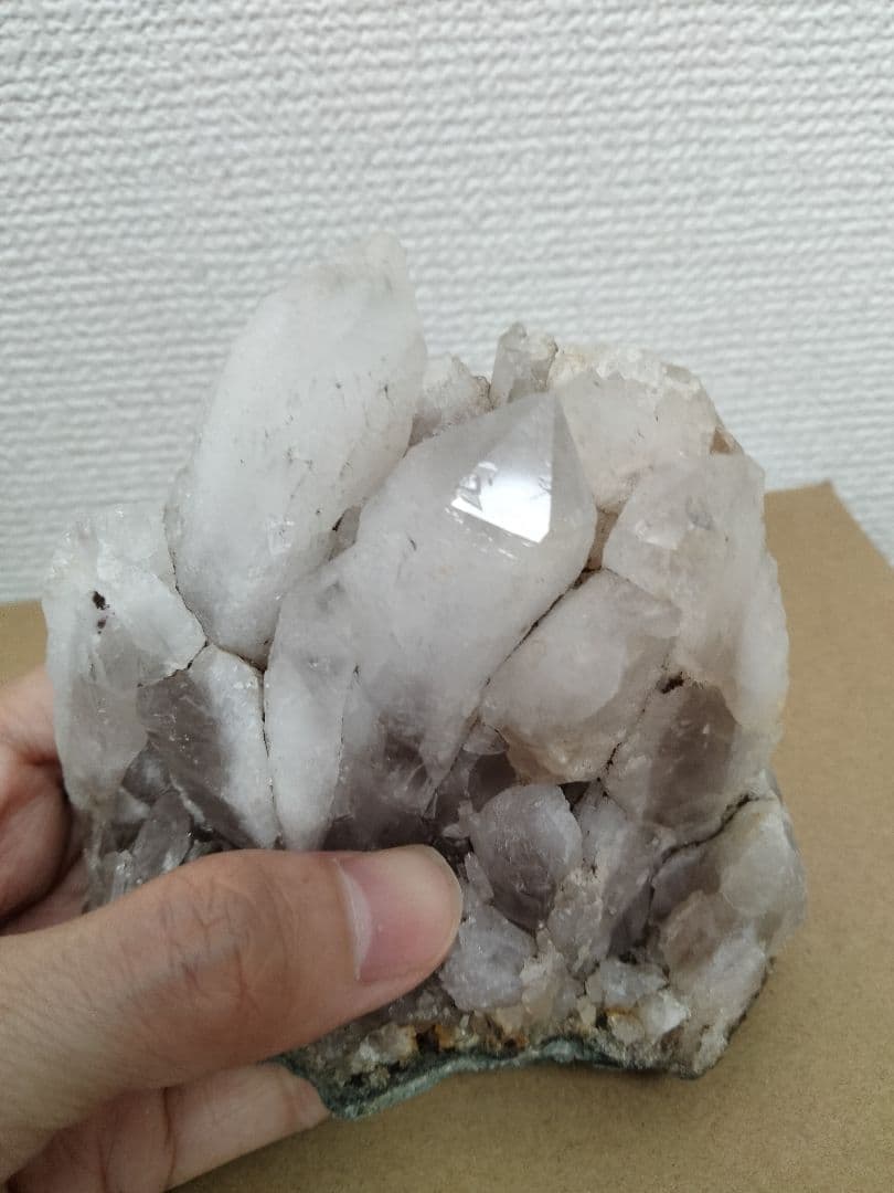 栃木県足尾銅山坑道内　国産天然紫水晶　アメジスト　紫水晶　501g 大サイズ