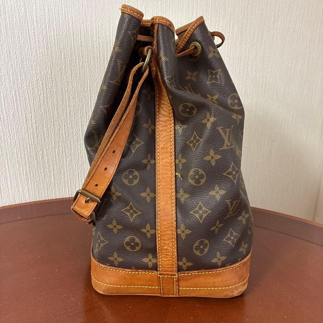 LOUIS VUITTON ルイ・ヴィトン ノエ　巾着型ショルダー