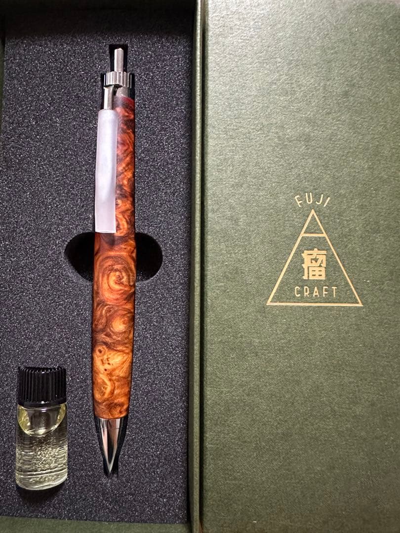 富士瘤クラフト アンボイナバール極上杢　木軸シャーペン