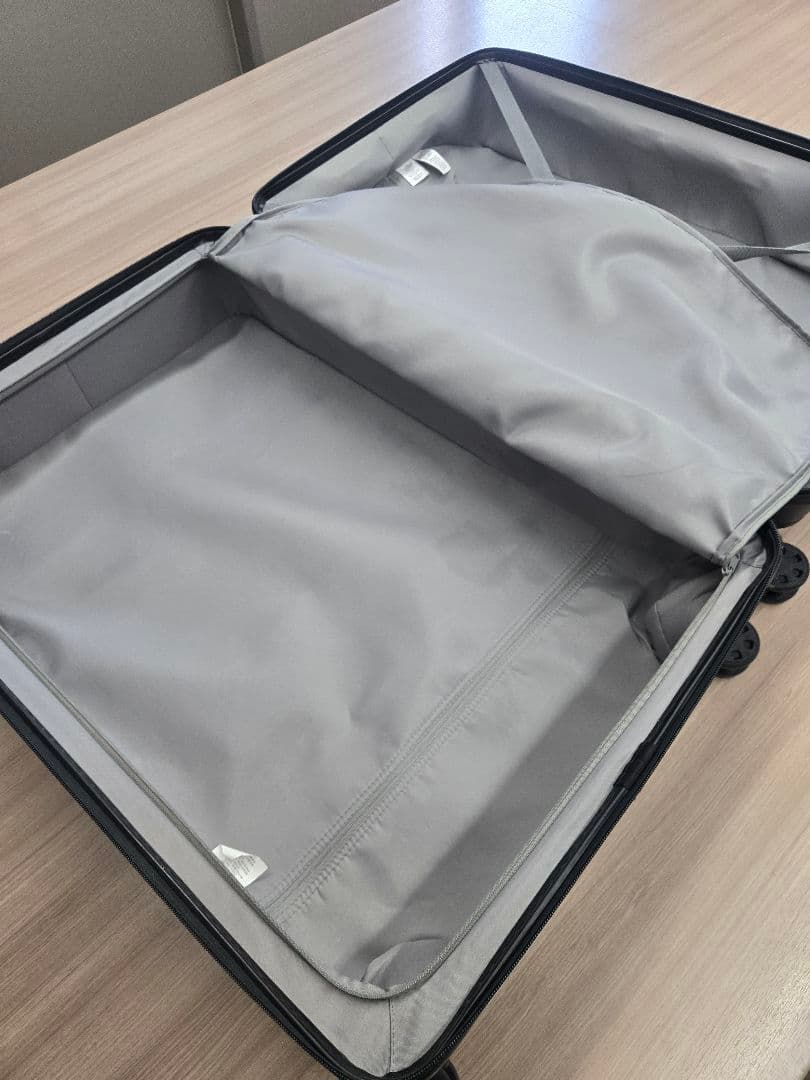 無印良品100Lキャリーケース