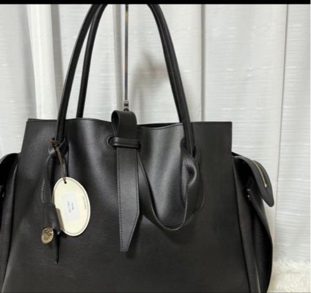 【再値下げ】ほぼ新品定価83600円⭐️ボルドリーニセレリアトートバッグMirto