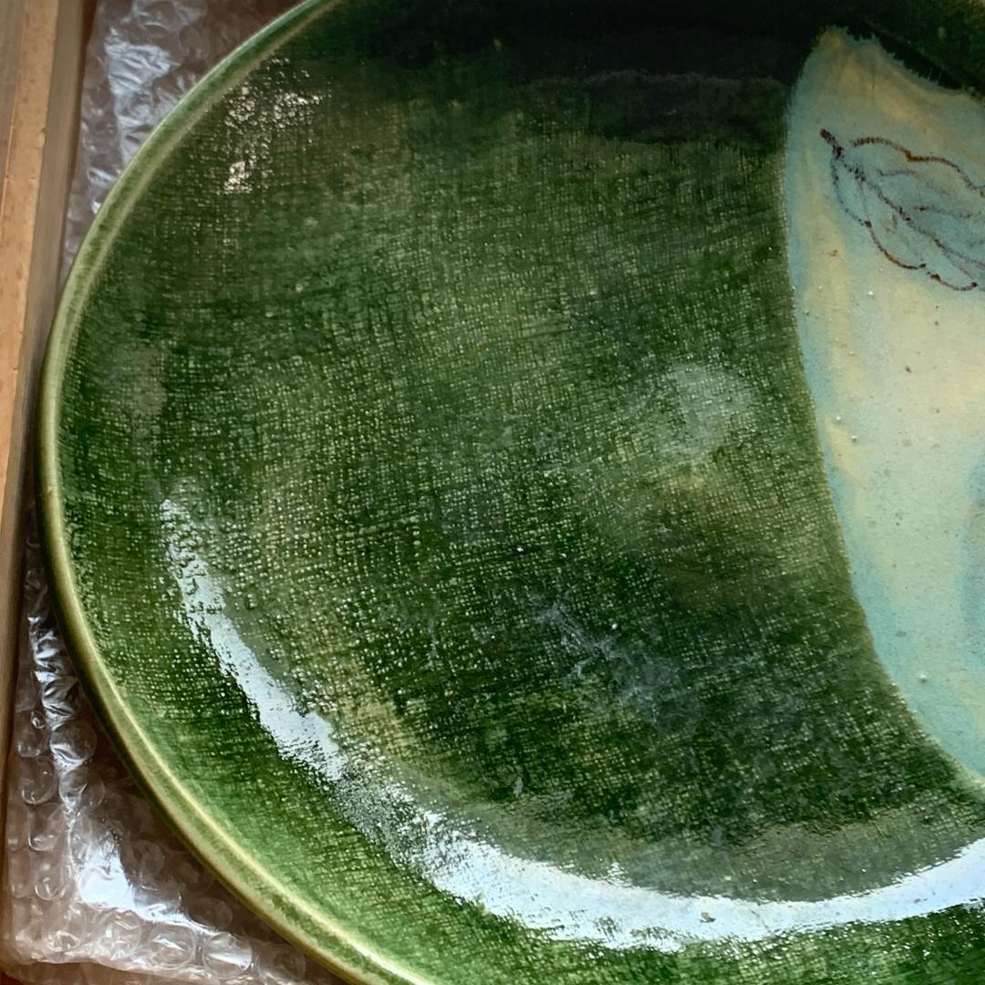 織部　大皿　箱付　水面　葉　作者不明　古道具　直径約30㎝　落款印有