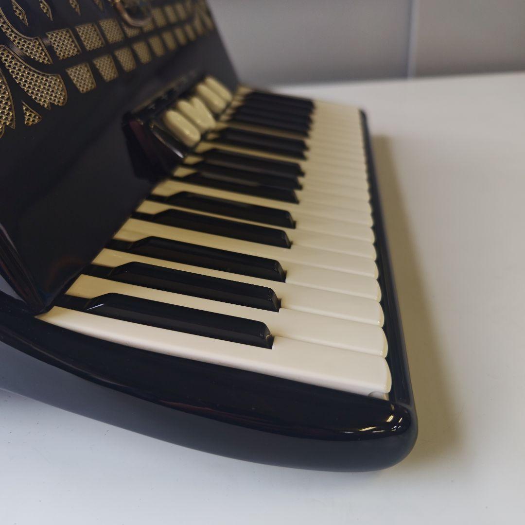 HESSMUHLER アコーディオン 37鍵 96ベース 黒 ヘスミューラー