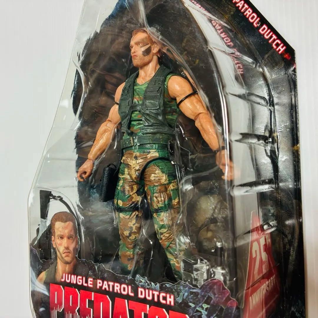 【月末特価！】NECA プレデター　フィギュア　シリーズ8 未開封　3体　豆魚雷