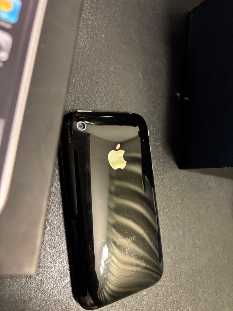 【USED 日本での最初の機種】Apple iPhone3G 黒