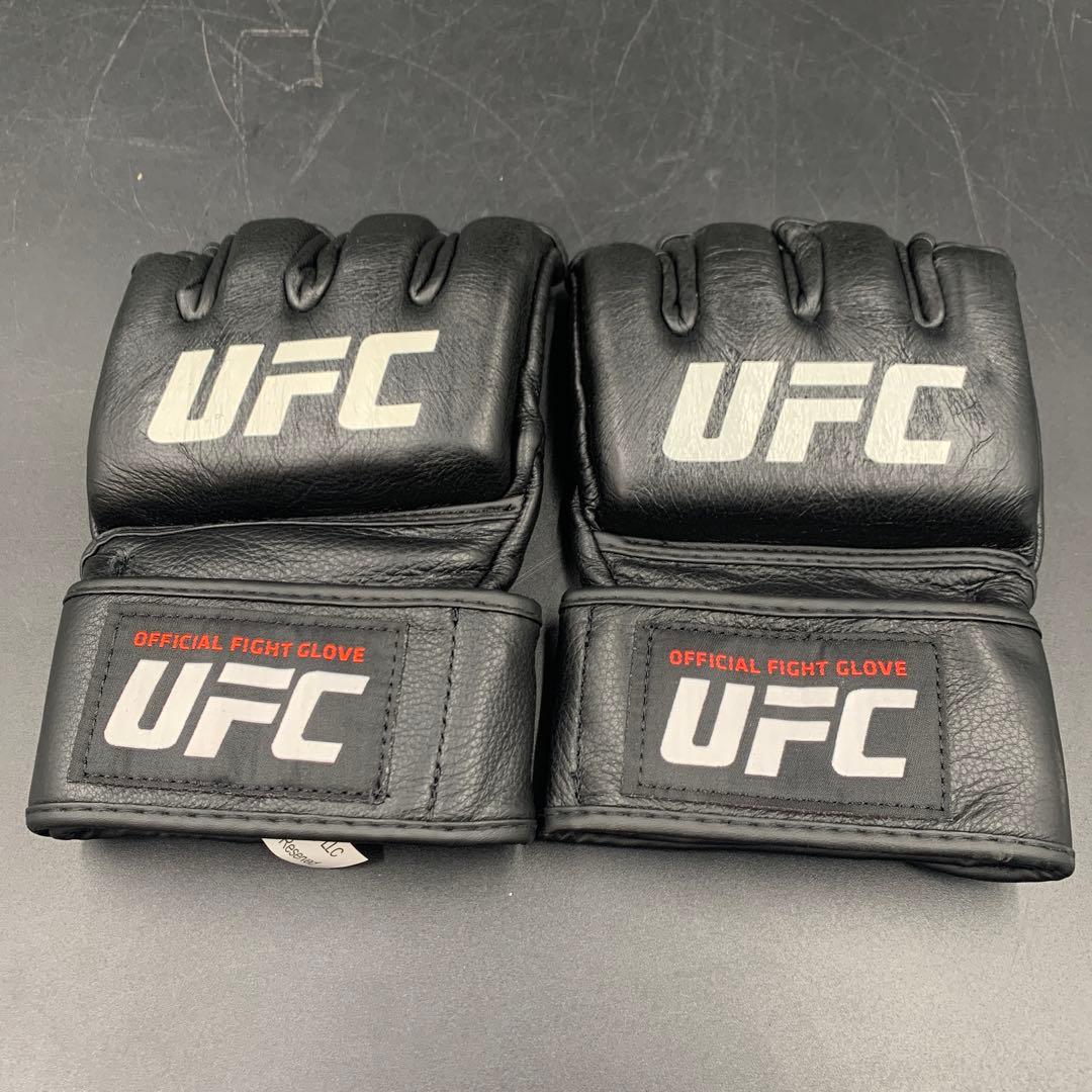a318 UFC オフィシャルファイトグローブ　黒　ブラック　UHK-69910