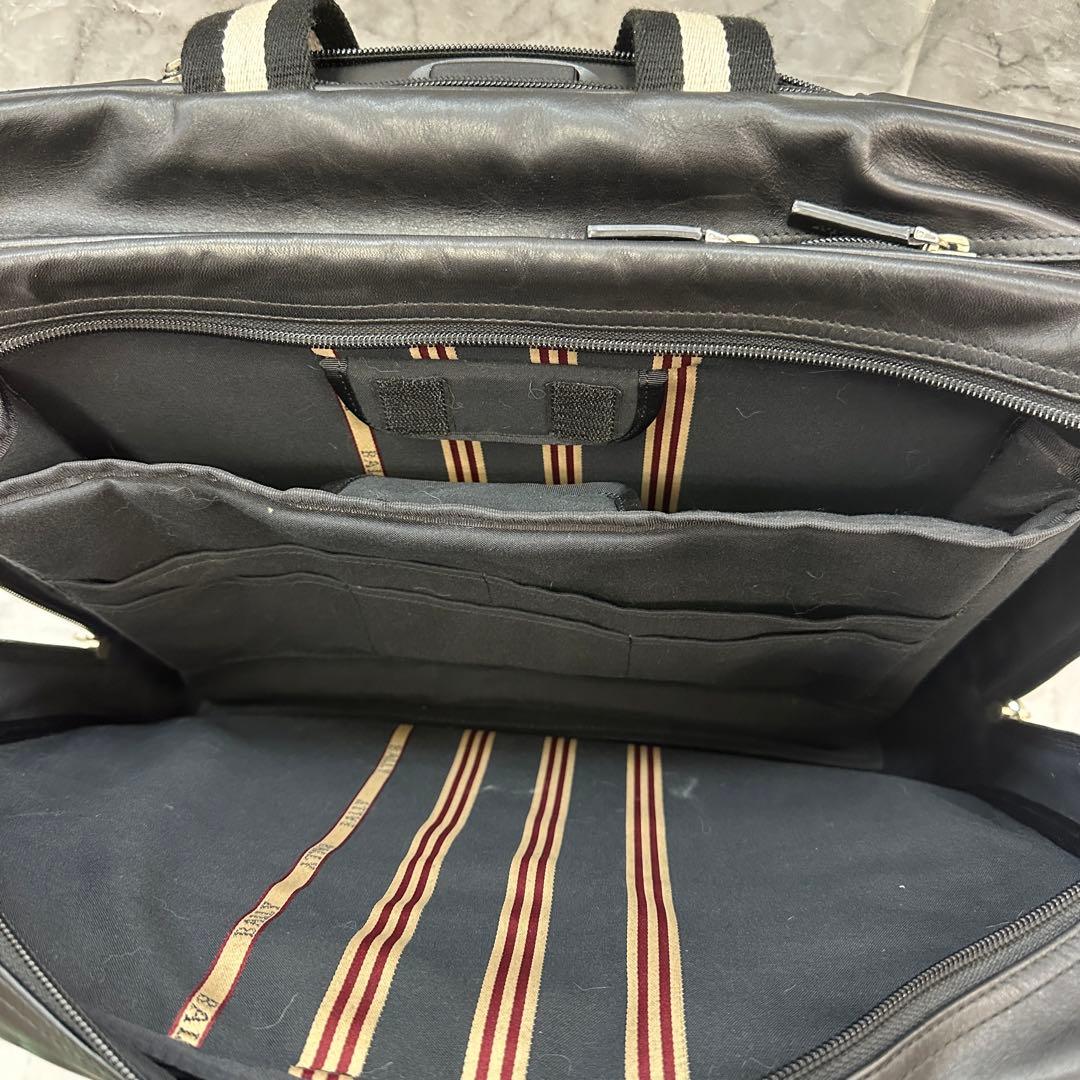 ✨美品✨BALLY レザー 鍵付 キャリーバッグ ケース トレスポ 機内持ち込み