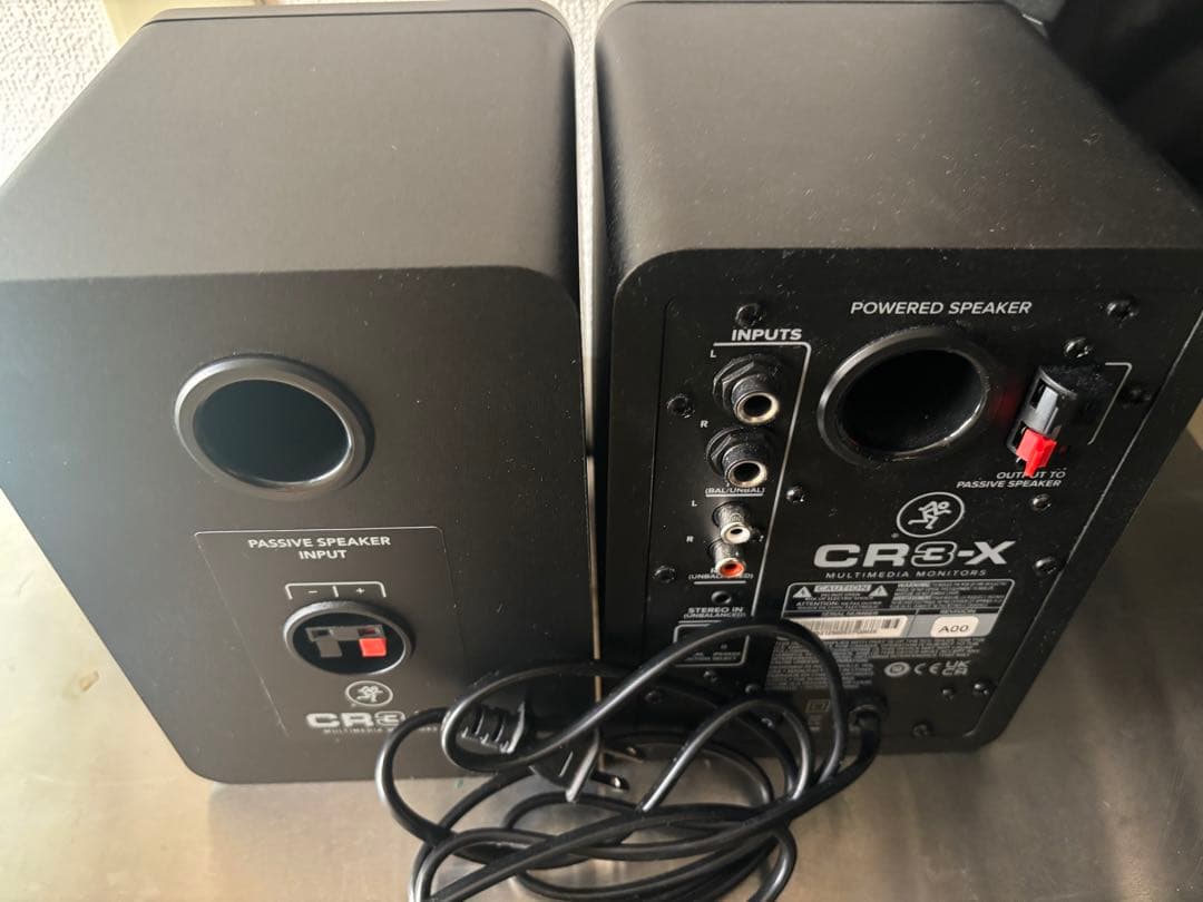 Mackie CR3-X スタジオモニター