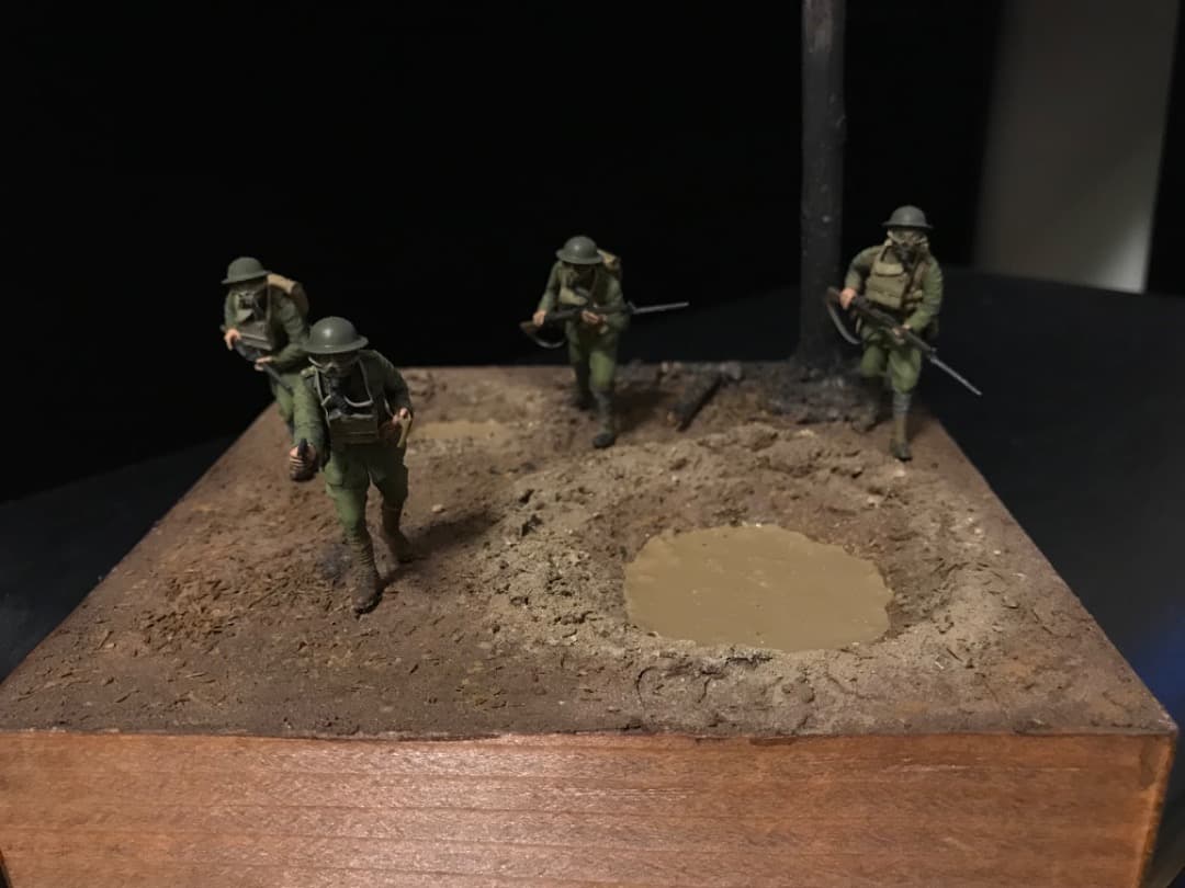 CC様　ジオラマ　第一世界戦争　イギリス軍　1917 完成品　ICM 35703