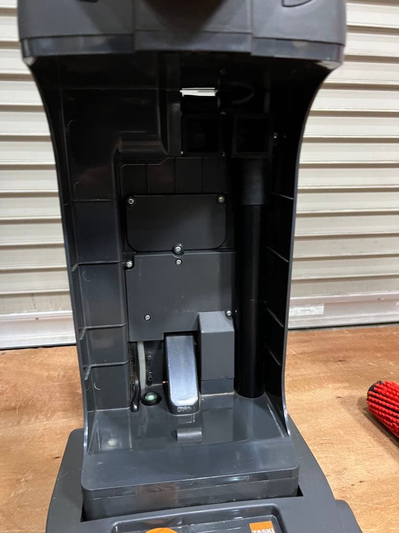 swingo 150 taski　業務用　床磨き機　ポリッシャー　店舗