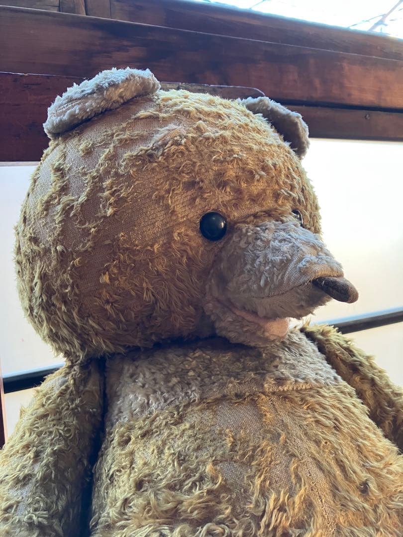 ハンガリー アンティーク テディベア ぼろぼろになるまで愛されたくまのぬいぐるみ